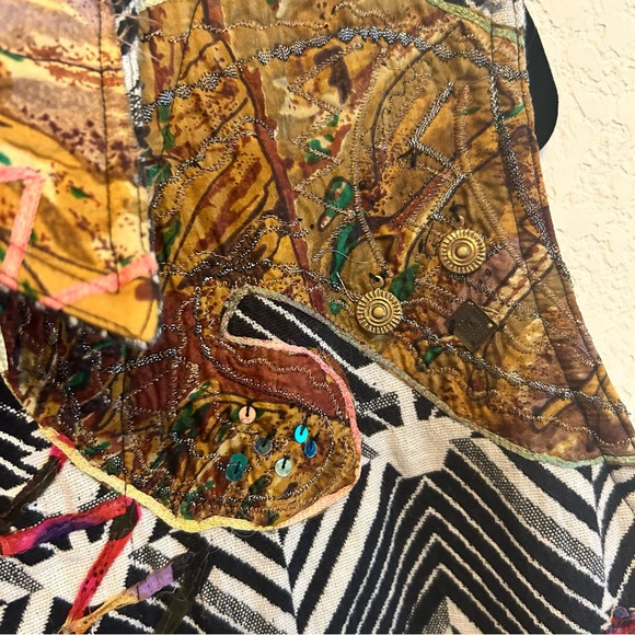 Chico’s Boho Multimedia Vest Size 3 - Picture 7 of 10